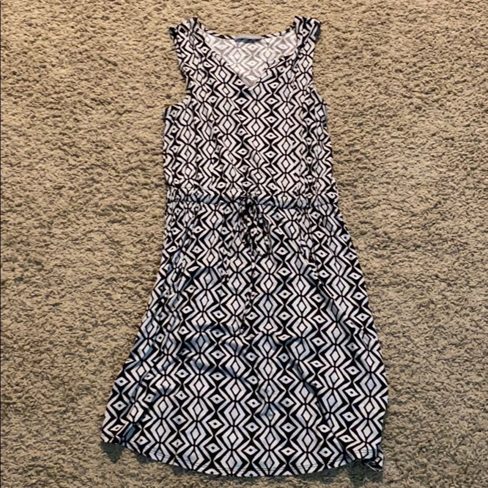 Loveappella dress black and gray dress